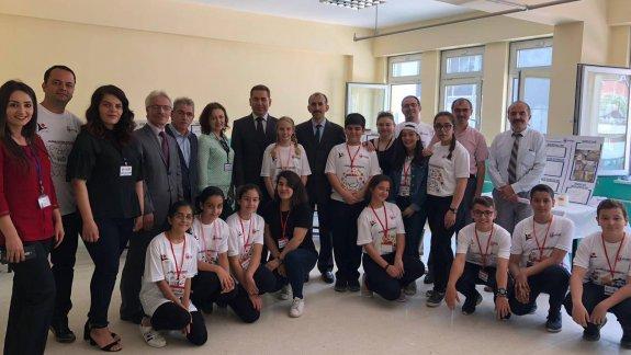 Aliağa Atatürk Ortaokulu 4006 Tübitak Bilim Fuarı açıldı...
